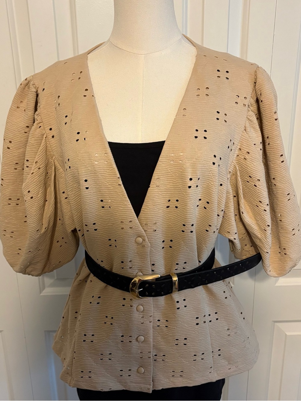 H&M Beige Eyelet Puff Sleeve Button-Front Top